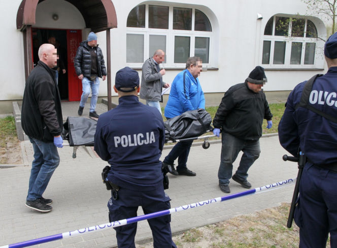 Przerażająca relacja sąsiadów, W mieszkaniu w Wołominie znaleziono ciała dwóch osób, ranny 19-latek w szpitalu
