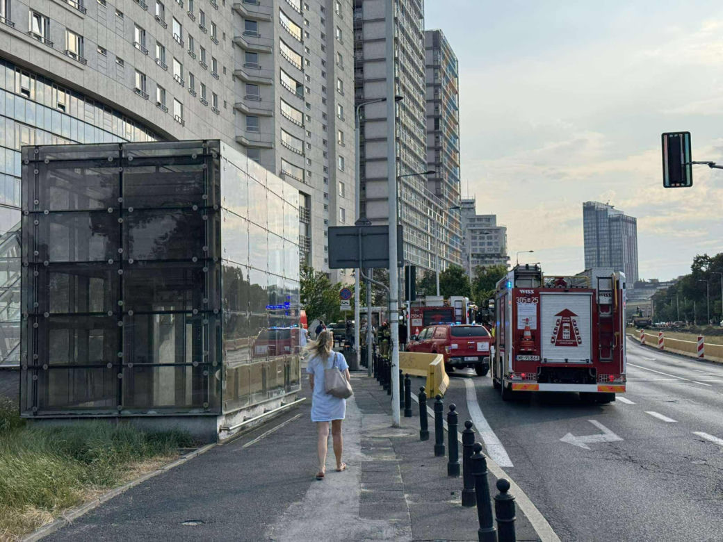 Utrudnienia w metrze w Warszawie (3.07.2025)