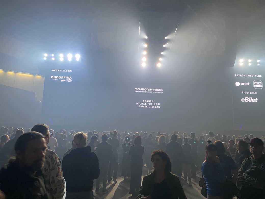 Światło i MRock
