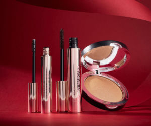 Święta ze swederm: produkty idealne pod choinkę. Gotowy przepis na olśniewający look