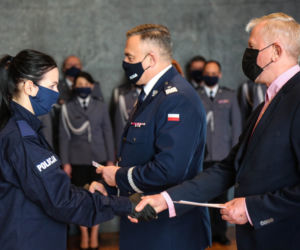 Małopolska ma 30 nowych policjantów. Większość będzie pracować w Krakowie 