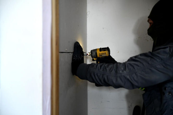 Policja weszła do kilkunastu mieszkań. Wielka akcja służb w Podlaskiem