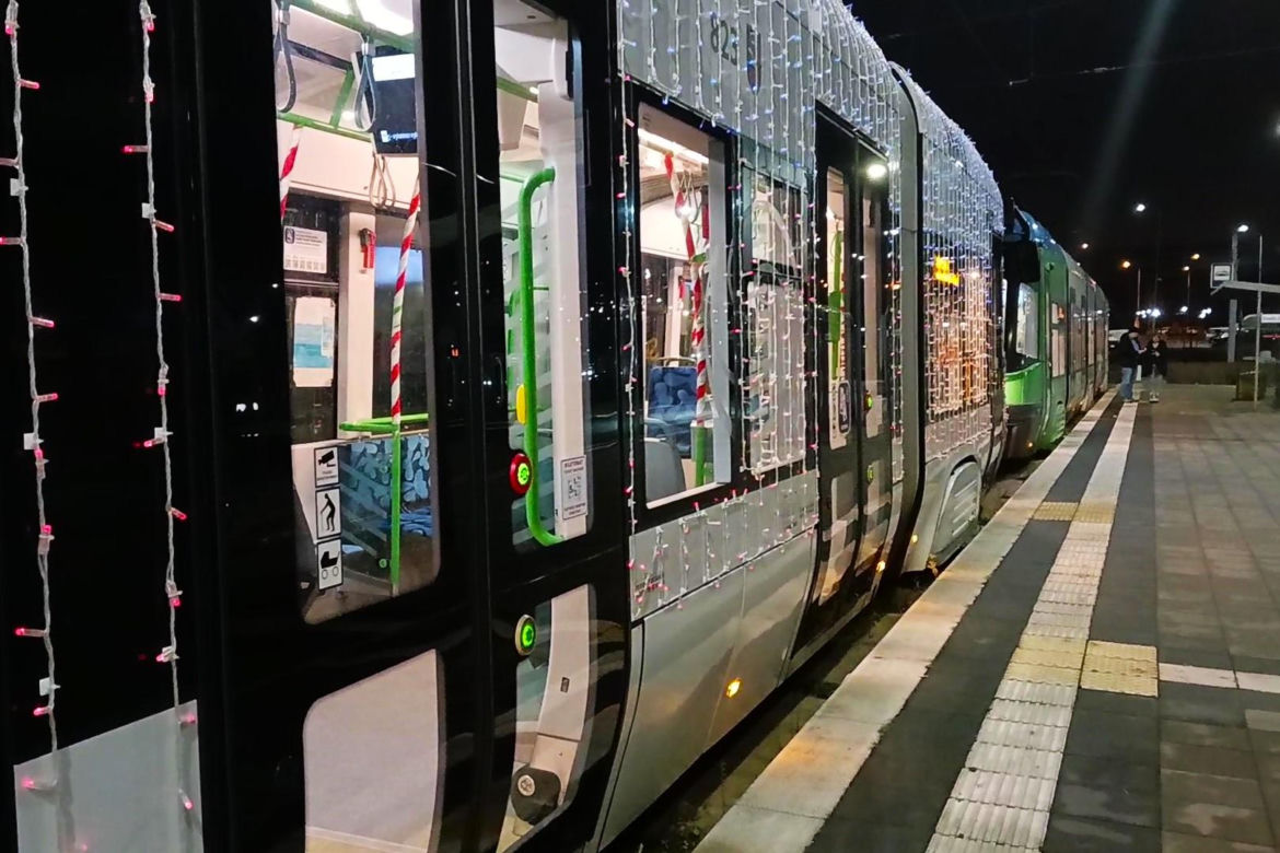 "Świąteczna Siódemka" jeździ po Szczecinie
