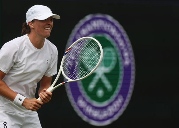 O której gra Iga Świątek dzisiaj na Wimbledonie? Kiedy mecz z Taylor Townsend? TRANSMISJA