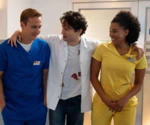 Na dobre i na złe odc. 973. Kamil Zawada (Jakub Łopatka), Maria Malewicz (Sylwia Achu), Michał (Mateusz Janicki)