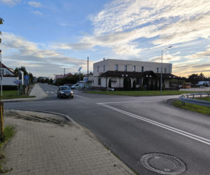 Newralgiczne skrzyżowanie w Kąkolewie będzie przebudowane na rondo
