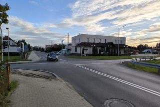 Newralgiczne skrzyżowanie w Kąkolewie będzie przebudowane na rondo
