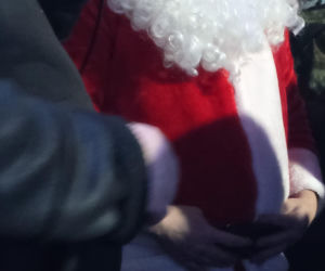 Wigilia w Coffee House Waryńskiego 19. Święty Mikołaj przyszedł do potrzebujących wsparcia