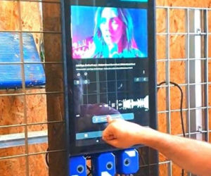 Naukowcy z Politechniki Śląskiej stworzyli inteligentny prysznic. Automat poinformuje nas nawet o tym, że skończył sie szampon