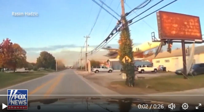 Uchwycono katastrofę lotniczą na filmie. Ten kierowca oszukał przeznaczenie