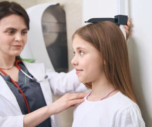 Świętokrzyskie: Nieprawidłowości w finansowaniu i organizacji pracy pielęgniarek szkolnych