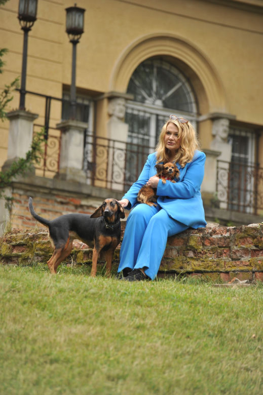Katarzyna Piekarska: Bondzik to mój najlepszy terapeuta