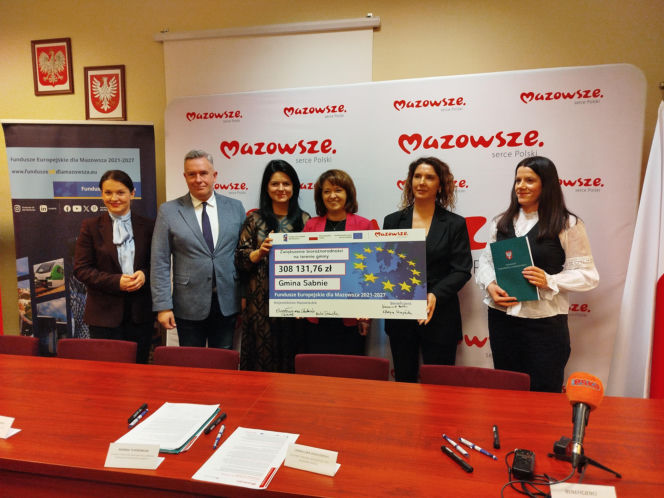 Umowy na dotacje unijne dla czterech lokalnych inwestycji w subregionie siedleckim i powiecie mińskim zostały już podpisane!