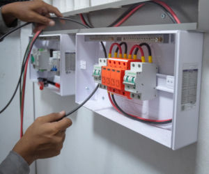 Ile kosztuje instalacja elektryczna w 2026? Aktualny cennik