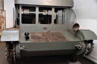 Ciągnik artyleryjski C7P odzyska gąsienice. Muzeum Polskiej Techniki Wojskowej ogłasza plany