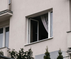 Horror w hotelu. Jacek zginął z telewizorem przywiązanym do szyi. Jest wyrok