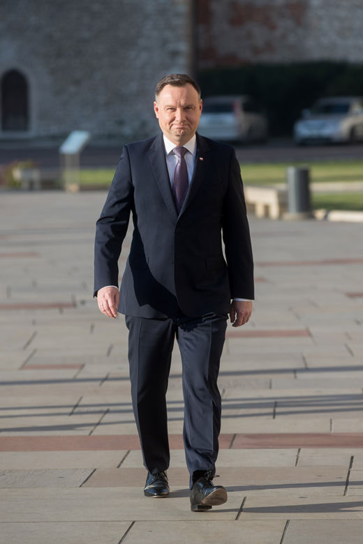 W Sylwestra chcemy się bawić z Trzaskowskim i Dudą