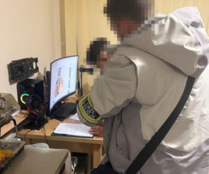 Rosyjski haker zatrzymany w Krakowie. Włamywał się do systemów polskich firm