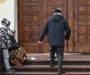 Lech Wałęsa na niedzielnej mszy