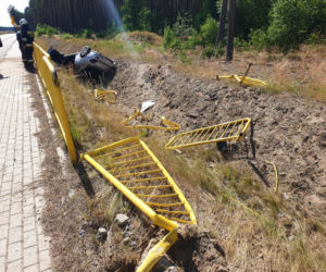 Groźny wypadek w podbydgoskim Bożenkowie! Dwie osoby trafił do szpitala [ZDJĘCIA]