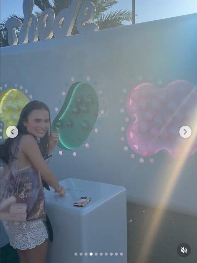 Sara Boruc z córką na Coachelli. Trudno rozróżnić, która jest starsza!