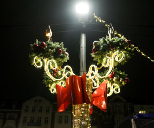 Ruszył świąteczny Jarmark w Bytomiu. Kultowy tramwaj i kaszanka wikinga