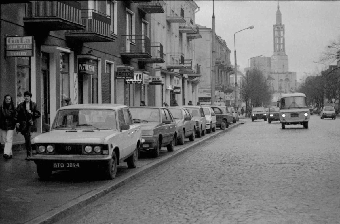 Białystok na starych zdjęciach. Jak się zmienił przed 30 lat? Zdjęcia PRZED i PO
