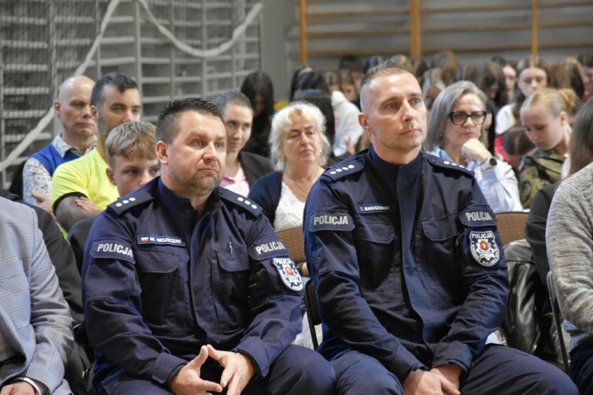 Dominik Dąbrowski spotkał się z młodzieżą III LO w Grudziądzu cz. I