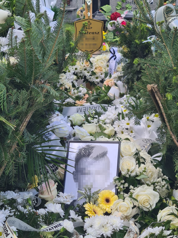 Bliscy pożegnali Mateusza, który zginął pędząc do pracy w Radawie [GALERIA]