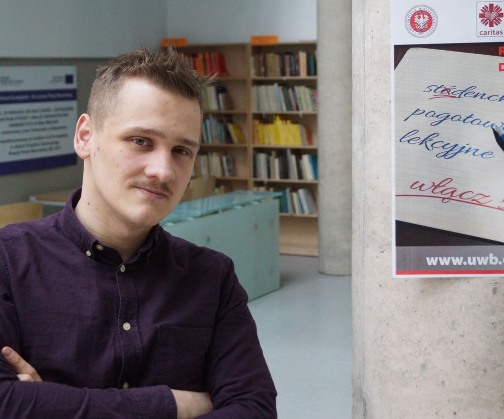 Białystok. Studenci pomagają w odrabianiu lekcji Warto jest dać coś innym od siebie