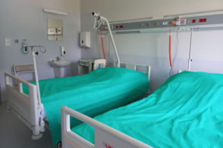 NFZ nie ustępuje. Szpital w Aleksandrowie Kujawskim zapłaci pełną karę po głośnej kontroli