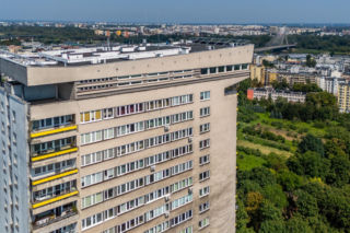 Młotek przy ul. Smolnej 8 w Warszawie