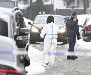 Zwłoki małżeństwa na Targówku. Świadkowie o szturmie antyterrorystów: W życiu czegoś takiego nie widziałem
