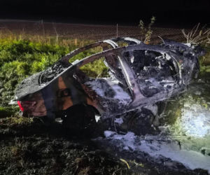 Pijany kierowca i pożar BMW na DK-63 w Suchożebrach