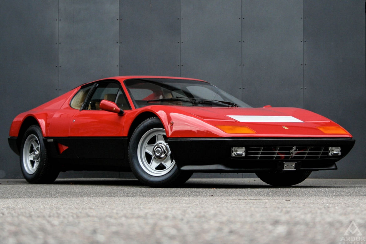 Ferrari 512 BBi rocznik 1982