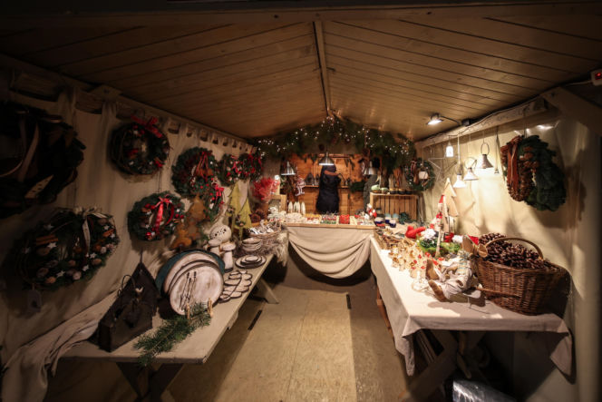 Kiermasz Bożonarodzeniowy na Małym Rynku w Krakowie