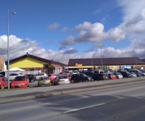 Mieszkańcy Podkarpacia ruszyli do SKLEPÓW!  Tłumy, pełne parkingi, PUSTE PÓŁKI!