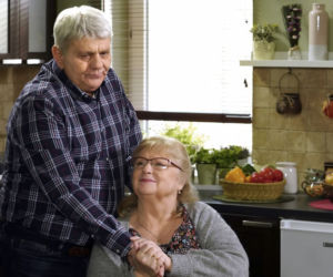 Barwy szczęścia odc. 2255. Amelia (Stanisława Celińska), Tomasz (Kazimierz Mazur)
