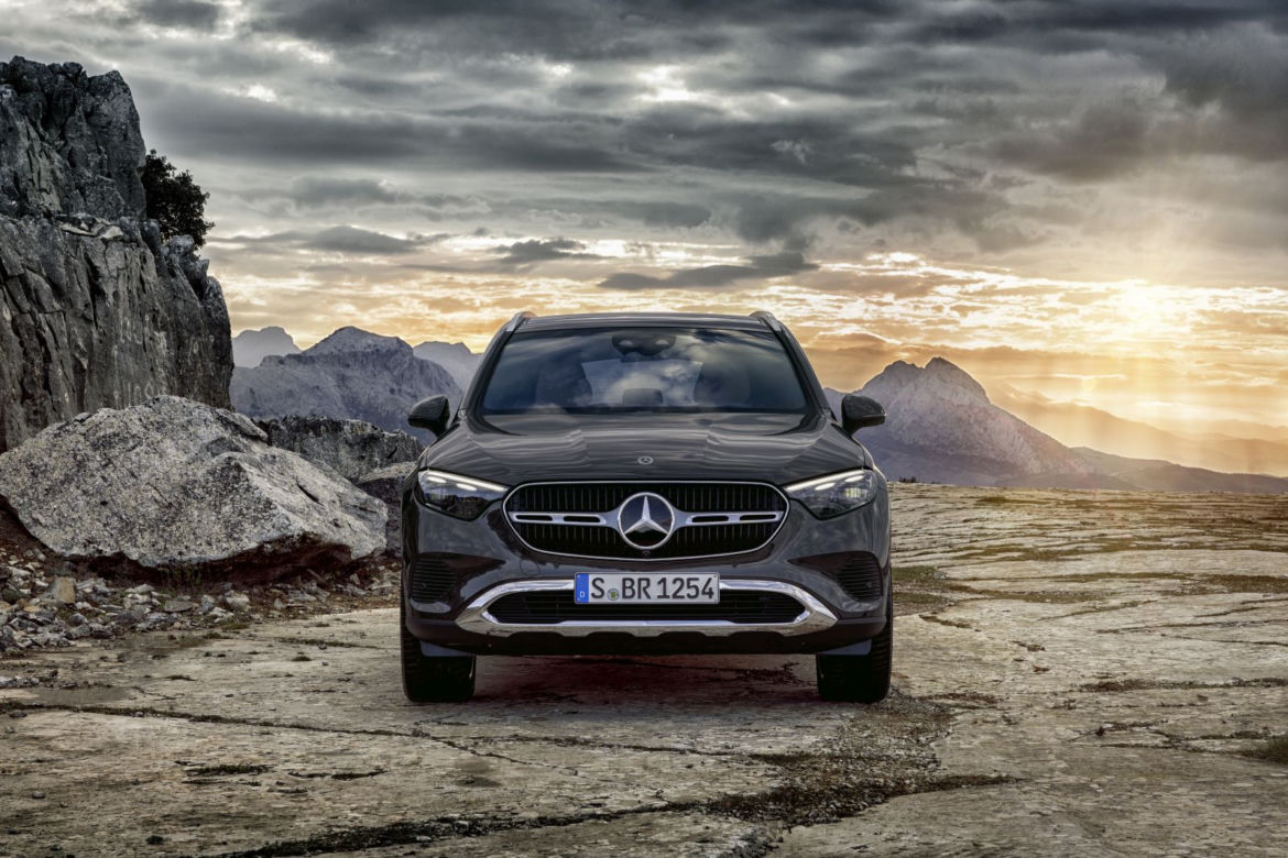 Mercedes-Benz GLC (2023)