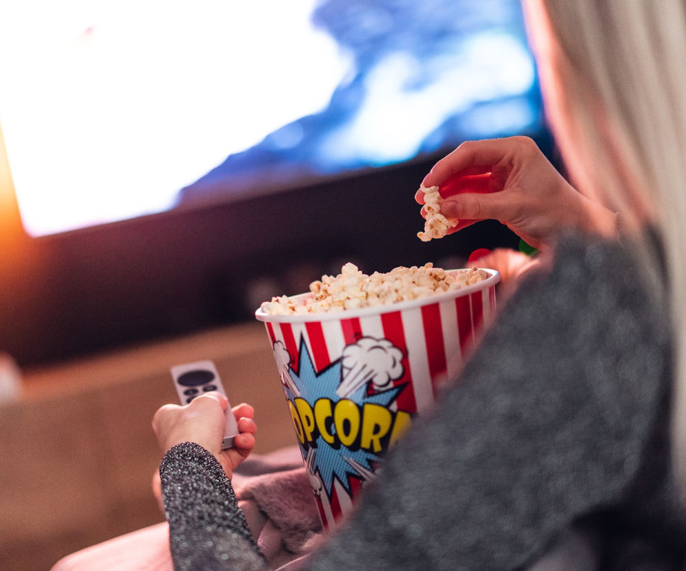 Filmy, książki i seriale młodzieżowe na relaks przed maturą. Te tytuły pomogą zwalczyć stres