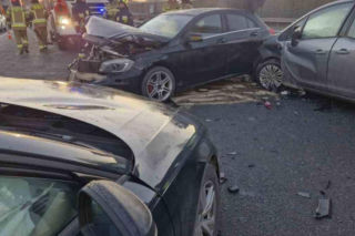 Groźny karambol na drodze w woj. lubelskim. Droga ekspresowa S12 była przez wiele godzin zablokowana