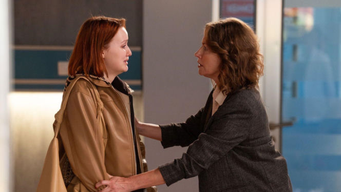 Na dobre i na złe odc. 981. Klemi (Weronika Walasiewicz), kuratorka (Paulina Napora)