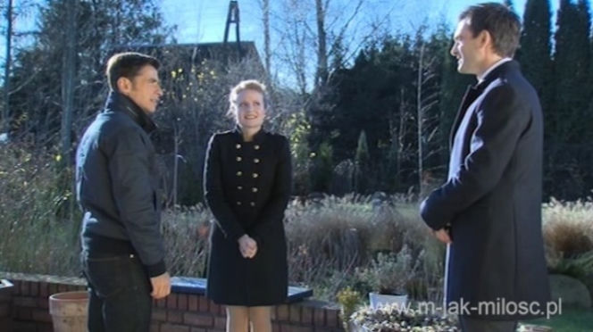 M jak miłość. Christopher Kamiński (Mariusz Zaniewski), Ewa (Dominika Kluźniak), Marek (Kacper Kuszewski)