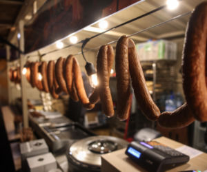 Kiermasz Bożonarodzeniowy na Małym Rynku w Krakowie