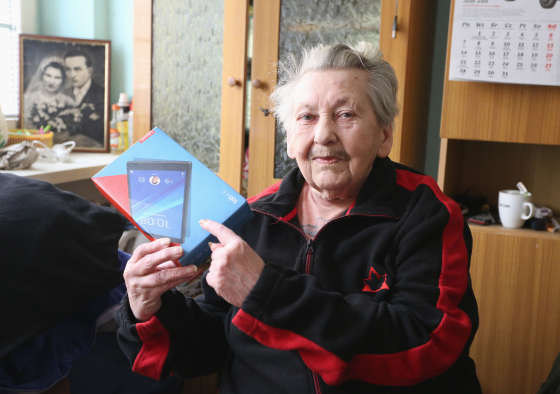 Złodziejka ukradła jej tablet ze zdjęciami zmarłej mamy. Dramat pani Joanny z Warszawy
