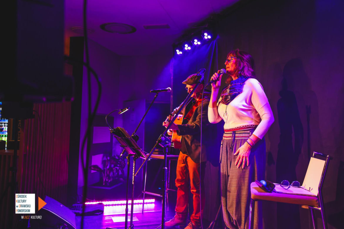 Koncert w kawiarni kinowej w Drawsku Pomorskim