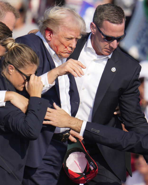 Strzały na wiecu z udziałem Donalda Trumpa