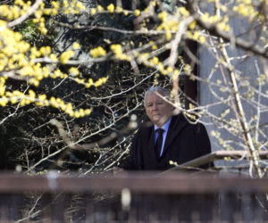 Jarosław Kaczyński ma swoje zdjęcie w oknie