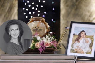 Agnieszka Maciąg została pochowana na Powązkach Wojskowych. W ostatniej drodze modelce towarzyszyli znani przyjaciele i tłum fanów