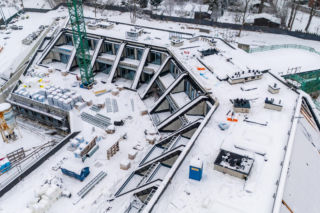 To był tylko zły sen, Rawelinie. Żołnierzy i strzelców dawno już nie ma, zastąpili ich milionerzy